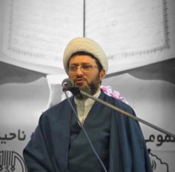 هشدار امام جمعه نشتارود: خدمت قرآنی، تنها راه حفظ ارزش‌های فراموش‌شده انقلاب
