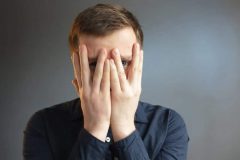 نتيجه ترس و کم رويى