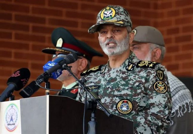 حافظان امنیت به هیچ تروریستی مجال میدان داری نخواهند داد