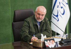 قالیباف: به لطف الهی جز با پیروزی از این جنگ خارج نمی شویم