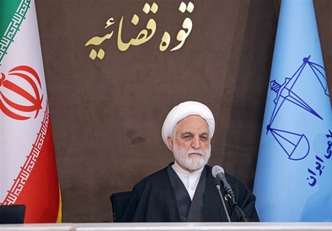 هیچ خللی در اداره کشور و ثبات نظام ایجاد نشده است