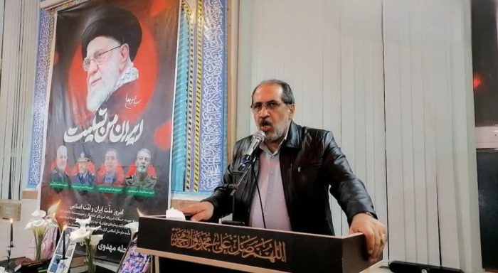 عطر ایثار و مقاومت در مسجد باب‌الحوائج عزیزآباد پیچید / تجلیل از خانواده‌های معزز شهدای جنگ رمضان با حضور فرماندار تنکابن