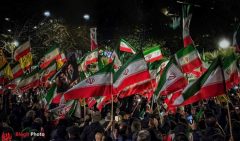 پنجاه روز ایستادگی