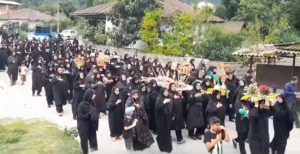 تشییع نمادین پیکر امام حسین(ع) توسط زنان روستای لیره‌سر تنکابن