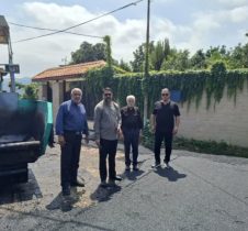 آسفالت ۷۰۰۰ متر مربع از معابر روستای توبن در کمتر از یک هفته به بهره‌برداری می‌رسد