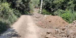 عملیات زیرسازی جاده روستای ملی سفال سلیم آباد تنکابن آغاز شد