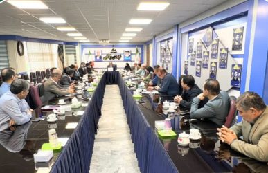بررسی مشکلات واحدهای تولیدی راکد در تنکابن با هدف احیای اشتغال
